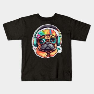 Cute Little Pug wearing Headphone Kids T-Shirt